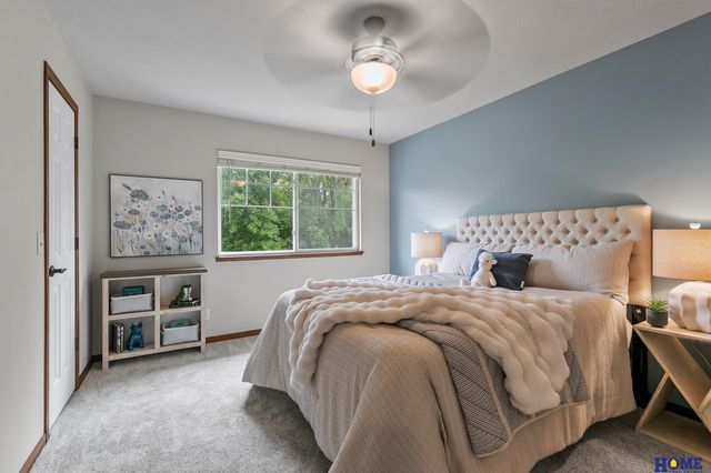 8162 Broken Ridge Drive, Lincoln, NE 68526