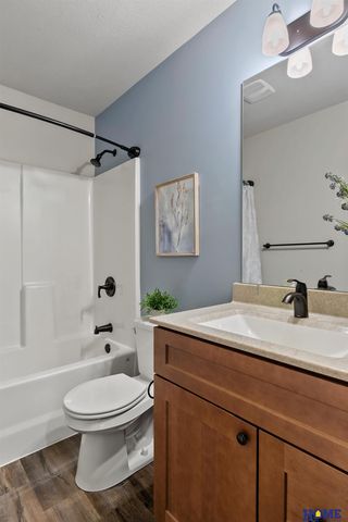 8162 Broken Ridge Drive, Lincoln, NE 68526