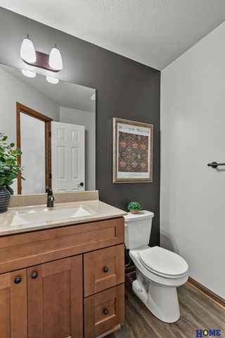 8162 Broken Ridge Drive, Lincoln, NE 68526