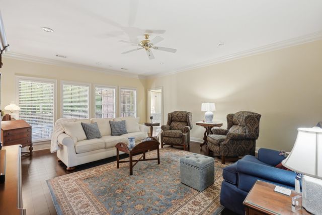 420 Wellesley, Conway, AR 72034