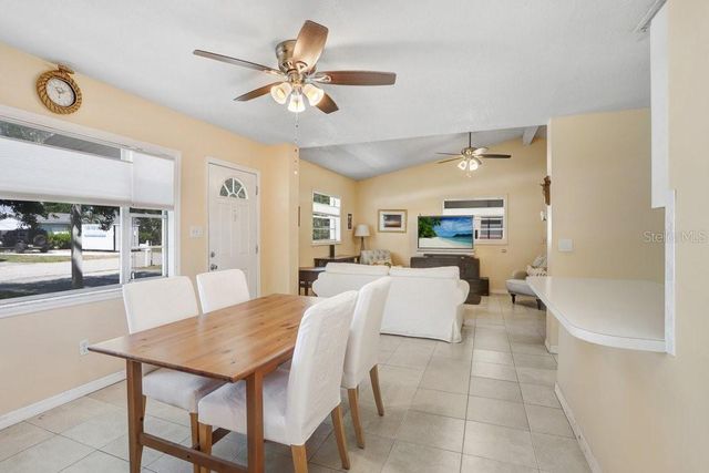 3214 W ROGERS AVENUE, Tampa, FL 33611