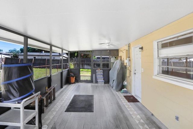 3214 W ROGERS AVENUE, Tampa, FL 33611