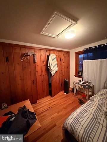 10500 DEAKINS HALL DR, Hyattsville, MD 20783