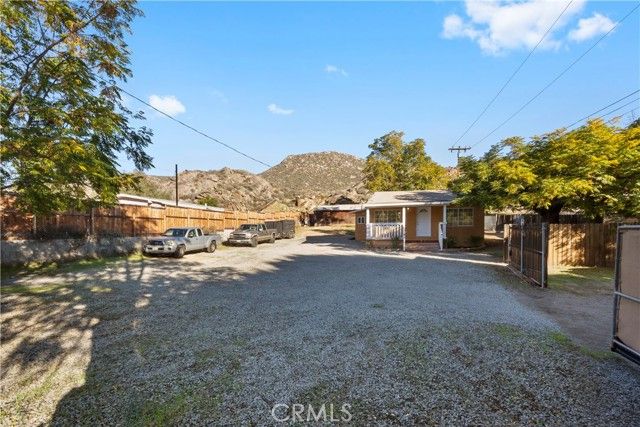 32476 W State Highway 74, Hemet, CA 92545