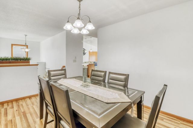 1503 34th Avenue S, Moorhead, MN 56560