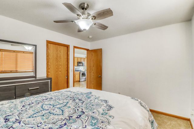 1503 34th Avenue S, Moorhead, MN 56560