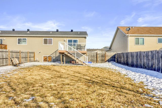 1503 34th Avenue S, Moorhead, MN 56560