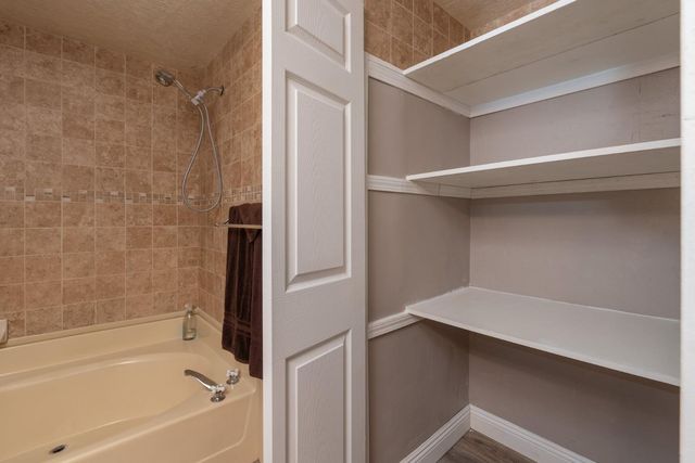 39737 Road 274 # 63, Bass Lake, CA 93604