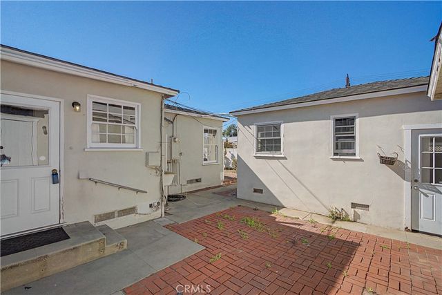 2125 Manhattan, Hermosa Beach, CA 90254