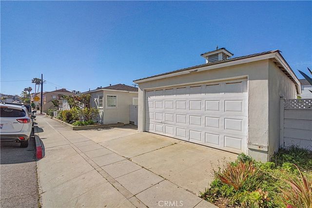 2125 Manhattan, Hermosa Beach, CA 90254