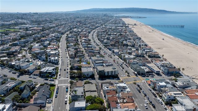 2125 Manhattan, Hermosa Beach, CA 90254