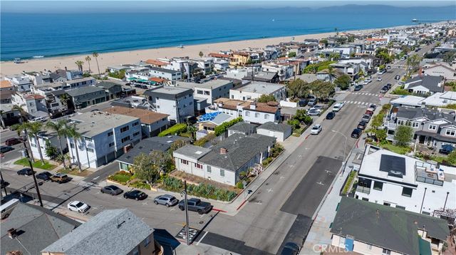 2125 Manhattan, Hermosa Beach, CA 90254