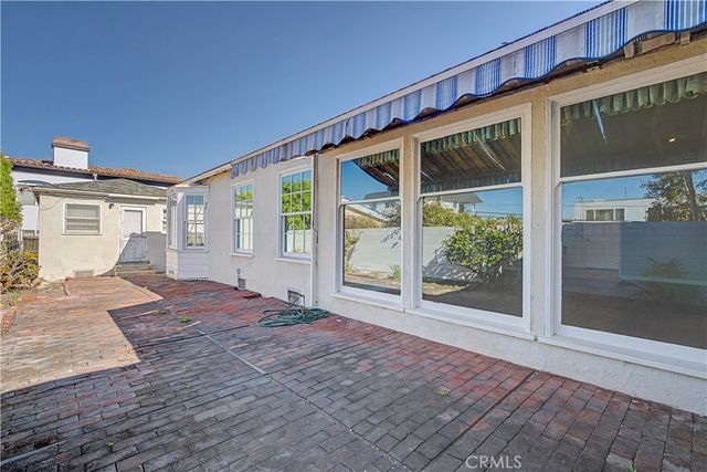2125 Manhattan, Hermosa Beach, CA 90254
