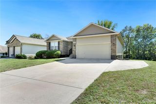 1309 Graystone Circle, Grain Valley, MO 64029