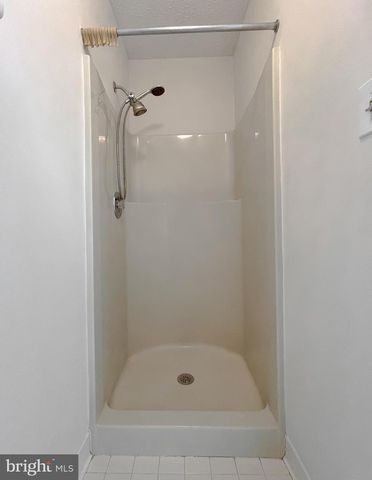 2111 COUNTRY PINES CT, Waldorf, MD 20601