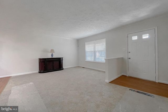 2111 COUNTRY PINES CT, Waldorf, MD 20601