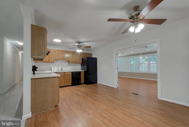 2111 COUNTRY PINES CT, Waldorf, MD 20601