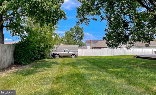 2111 COUNTRY PINES CT, Waldorf, MD 20601