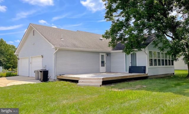 2111 COUNTRY PINES CT, Waldorf, MD 20601