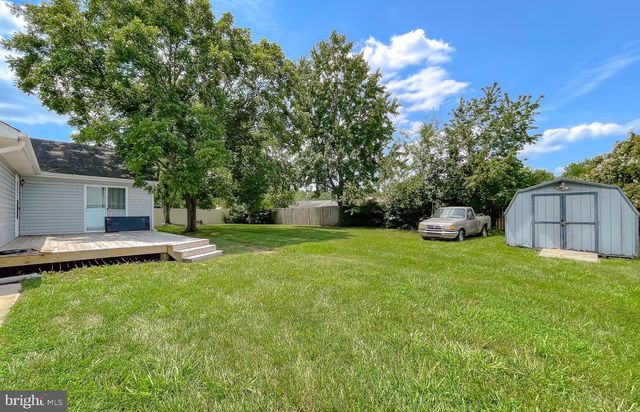 2111 COUNTRY PINES CT, Waldorf, MD 20601