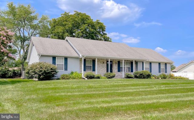 2111 COUNTRY PINES CT, Waldorf, MD 20601