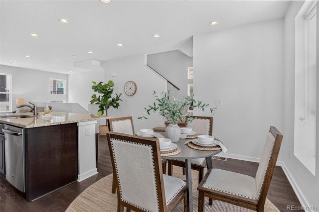 530 E Hinsdale Avenue, Littleton, CO 80122
