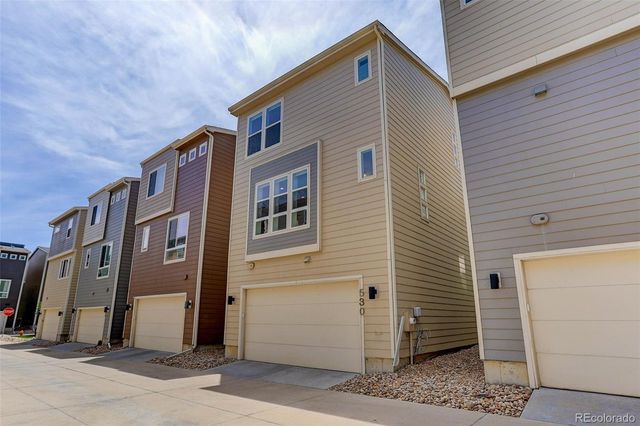530 E Hinsdale Avenue, Littleton, CO 80122
