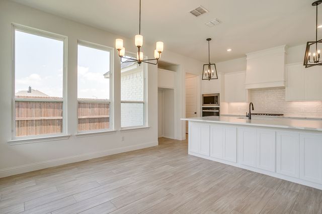 6926 Trail Rock Drive, Benbrook, TX 76126