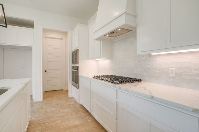 6926 Trail Rock Drive, Benbrook, TX 76126