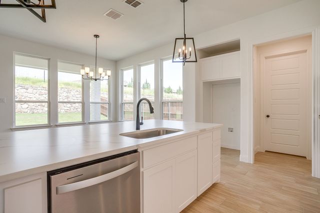 6926 Trail Rock Drive, Benbrook, TX 76126
