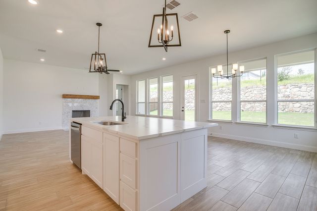 6926 Trail Rock Drive, Benbrook, TX 76126