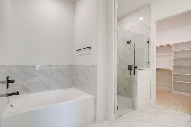 6926 Trail Rock Drive, Benbrook, TX 76126