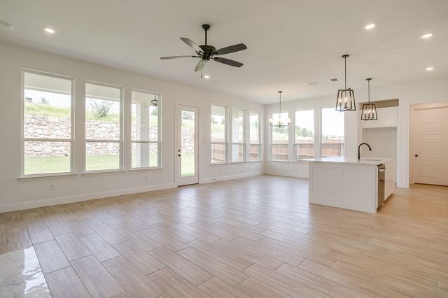 6926 Trail Rock Drive, Benbrook, TX 76126