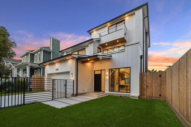 2218 Gostick Street, Houston, TX 77008