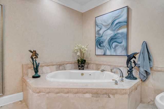 602 Harbor Boulevard UNIT 302, Destin, FL 32541