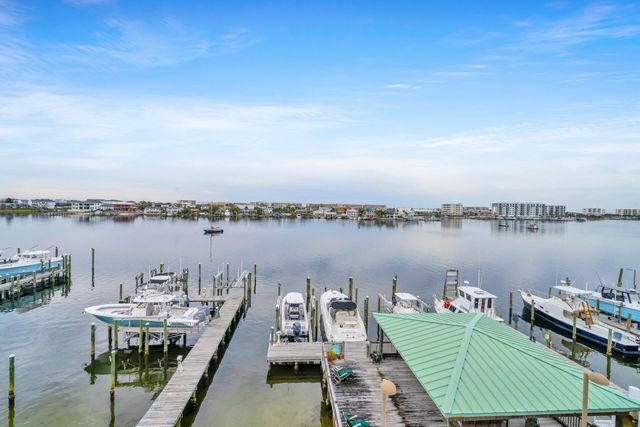602 Harbor Boulevard UNIT 302, Destin, FL 32541