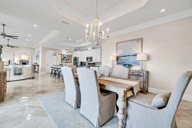 602 Harbor Boulevard UNIT 302, Destin, FL 32541