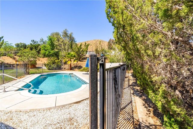 2457 Vista Del Monte, Acton, CA 93510