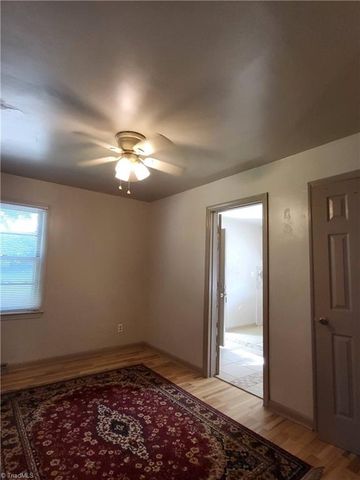 725 Cliffside Avenue, High Point, NC 27260