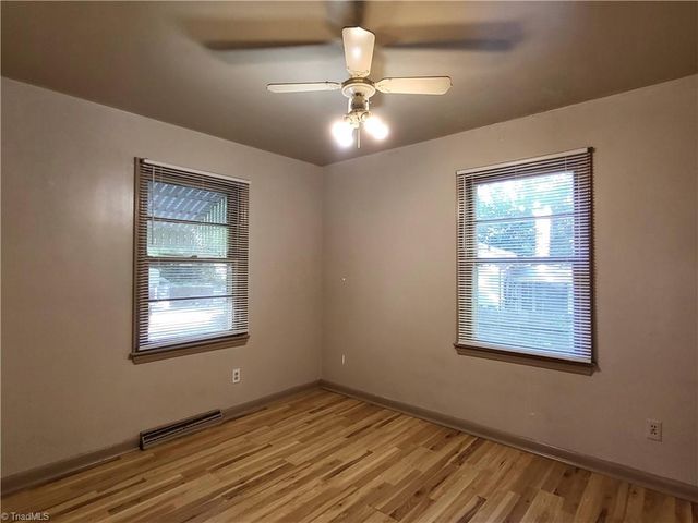 725 Cliffside Avenue, High Point, NC 27260