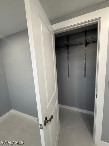 5317 Fleming ST, Naples, FL 34113