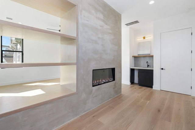 1226 Du Barry Lane, Houston, TX 77018