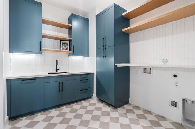 1226 Du Barry Lane, Houston, TX 77018