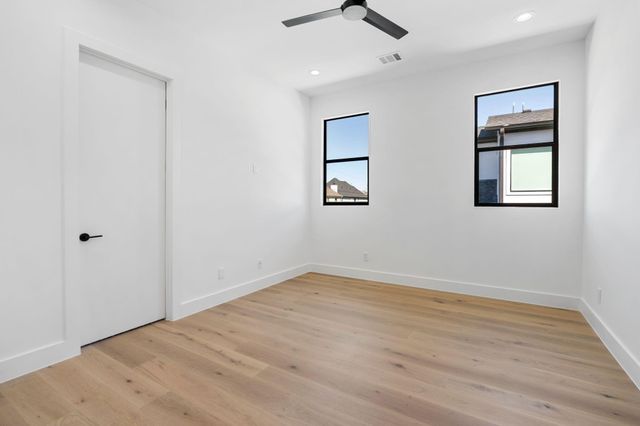 1226 Du Barry Lane, Houston, TX 77018