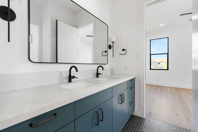 1226 Du Barry Lane, Houston, TX 77018