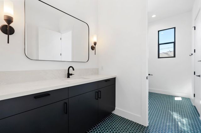 1226 Du Barry Lane, Houston, TX 77018