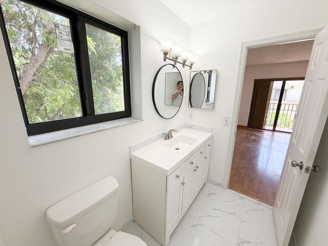 241 SE 11th Avenue 241a, Pompano Beach, FL 33060