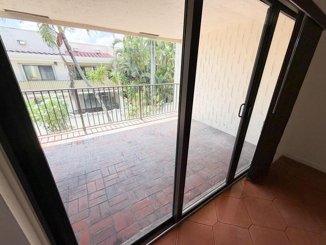 241 SE 11th Avenue 241a, Pompano Beach, FL 33060