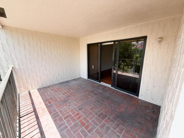 241 SE 11th Avenue 241a, Pompano Beach, FL 33060