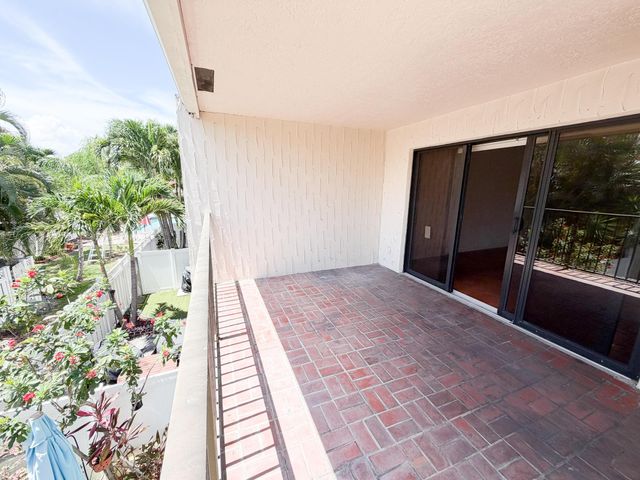 241 SE 11th Avenue 241a, Pompano Beach, FL 33060